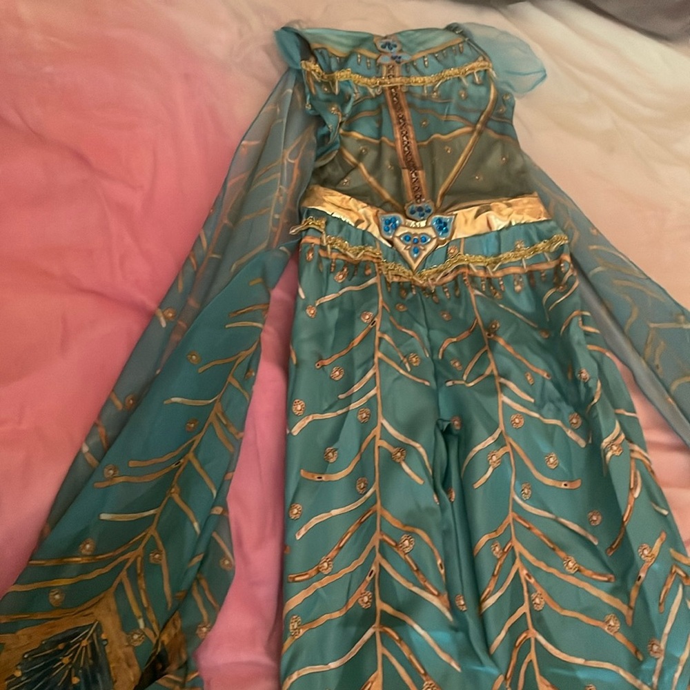 Girls Jasmine costume